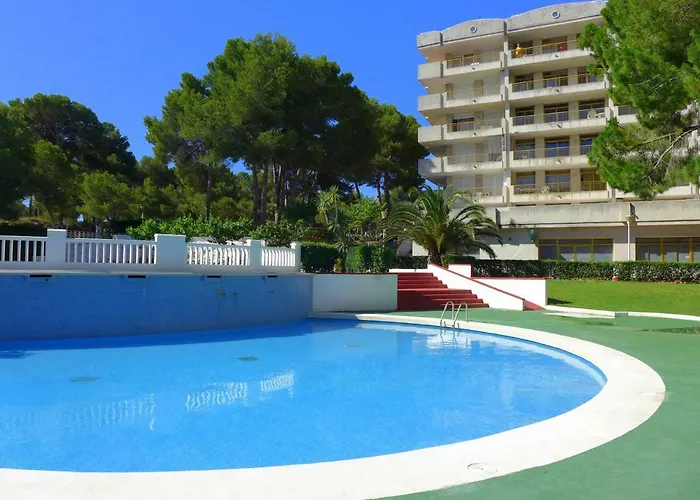 Cataluna Study Apartment